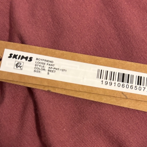 SKIMS Women's Pajama Pants in Burgundy - Picture 2 of 3